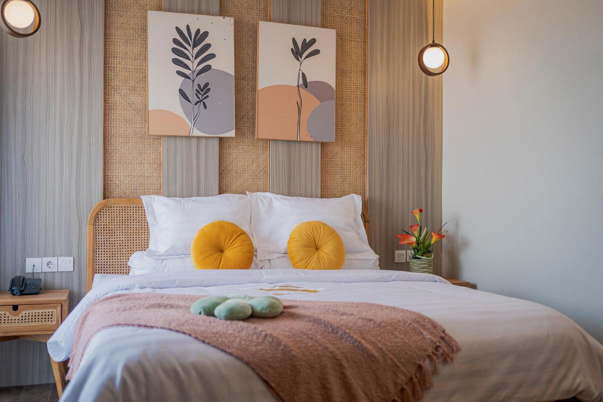 Stay.Vie Hotel Сурабая Экстерьер фото